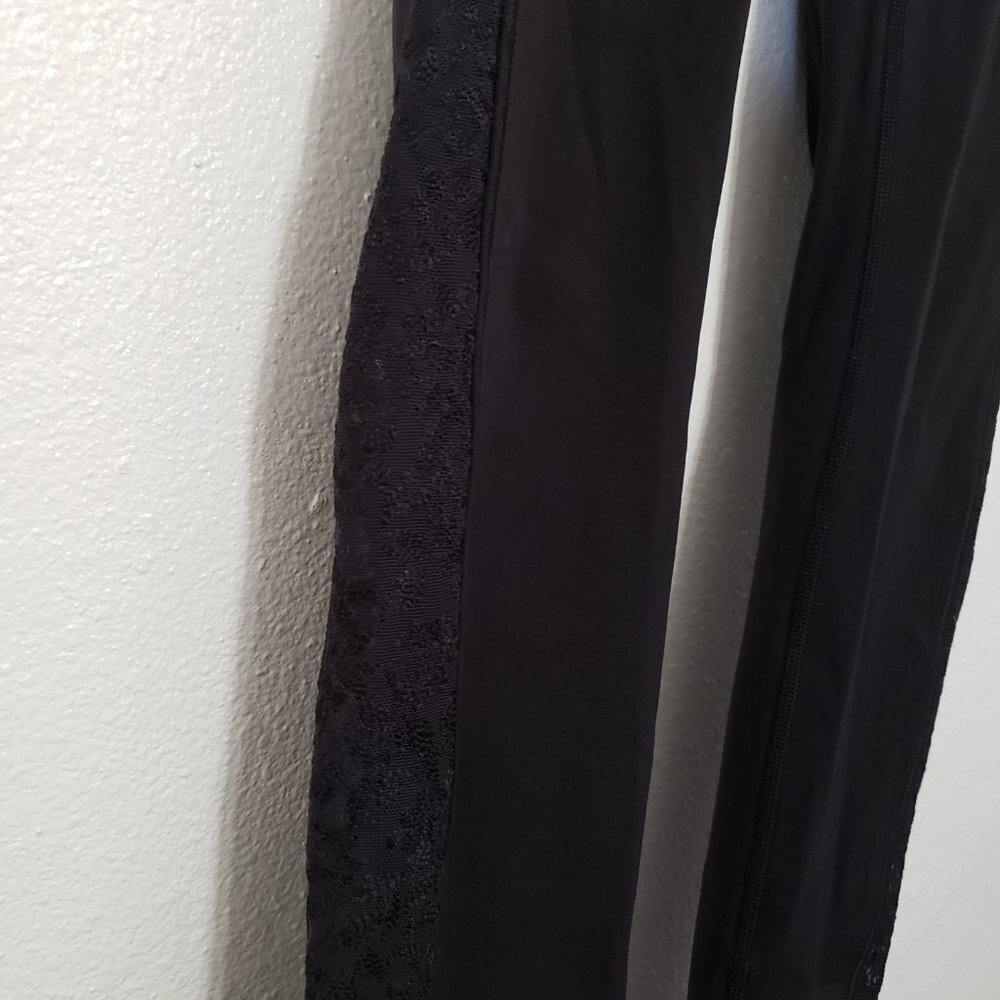 Lululemon Wunder Under Leggings - Picture 7 of 11